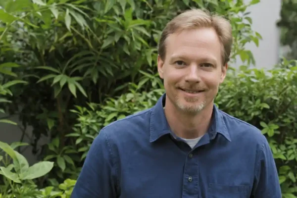 AlternativeWayNet Steve – Innovating for a Sustainable Future! Steve Journey’s journey with AlternativeWayNet Steve shows his passion for new ideas and helping others. He created a platform that mixes technology with eco-friendly solutions. His work is making a difference and inspiring people around the world. AlternativeWayNet Steve mixes technology with sustainability to create solutions that help people grow and make businesses greener. It was started by Steve Journey, who aims to help individuals and businesses take smarter, more eco-friendly steps forward. The platform’s work is making a big impact. Stay tuned with us as we talk more about AlternativeWayNet Steve and how it’s shaping a greener future. We’ll share more about its programs and how they are helping people and businesses. Who is Steve Journey? The Vision of AlternativeWayNet Steve Steve Journey’s interest in technology started when he was young and loved taking things apart to see how they worked. This curiosity led him to study computer science, where he developed his skills in programming and problem-solving. Over time, he worked in various tech startups and saw a chance to create better, more flexible solutions. This led to the creation of AlternativeWayNet Steve, a platform designed to connect technology with sustainability and personal growth. Steve’s goal wasn’t just to start another tech company, but to change how technology can help people, businesses, and the world in a positive way. The Birth of AlternativeWayNet Steve – Discover the Vision! The Problem: Missing Pieces in Digital Solutions Before AlternativeWayNet Steve, most digital solutions focused only on business growth or technology. They often ignored important factors like sustainability and personal development. Steve saw the need for a platform that combined technology with a focus on protecting the environment and helping people grow. The Solution: A Platform for Change AlternativeWayNet Steve brings together technology, sustainability, and personal growth. It offers solutions that are not only innovative but also eco-friendly and helpful for people. By focusing on these areas, Steve has created a platform that makes a real difference in both businesses and communities worldwide. Core Principles of AlternativeWayNet Steve – See the Difference! The foundation of AlternativeWayNet Steve is built on three core principles that guide every initiative and project the platform takes on: Innovation: Pushing Boundaries for Real-World Solutions Innovation is at the core of AlternativeWayNet Steve. The platform works on finding creative solutions to real-world problems. Whether it's new business ideas, software tools, or personal growth programs, the goal is always to think outside the box and explore new possibilities. By focusing on innovation, AlternativeWayNet Steve is making a positive impact in different industries. User-Centric Design: Technology for Everyone Steve believes that technology should be easy to use and helpful for everyone, no matter their skill level. AlternativeWayNet Steve focuses on making sure that every solution is designed with the user in mind. This approach helps people, whether beginners or experts, use technology to get more done, improve their lives, and make daily tasks easier. Sustainability: Bridging the Gap Between Tech and the Environment In a world where technology and the environment often don't mix, AlternativeWayNet Steve works to bring them together. The platform supports eco-friendly business ideas and solutions, encouraging people and businesses to be more responsible. By promoting simpler living and reducing digital waste, AlternativeWayNet Steve helps make sure technology is good for the planet. Key Initiatives of AlternativeWayNet Steve – Support Sustainable Ideas! AlternativeWayNet Steve isn’t just about innovation for the sake of change—it’s focused on creating a lasting, positive impact. Here are some key initiatives: Sustainable Business Accelerator: Helping Eco-Friendly Startups The Sustainable Business Accelerator supports startups that prioritize sustainability. Entrepreneurs get funding, mentorship, and resources to grow their eco-friendly businesses, helping them succeed while staying true to their environmental values. Tech for Good: Using Technology for Positive Change Tech for Good uses technology to solve social and environmental issues. From AI-driven projects to education programs for underserved communities, this initiative shows how technology can improve lives and the planet. Educational Programs: Empowering People with Skills Education is key at AlternativeWayNet Steve. The platform offers workshops, mentorship, and online courses to help people develop valuable skills. This initiative encourages continuous learning and career growth, empowering individuals to succeed in their fields.